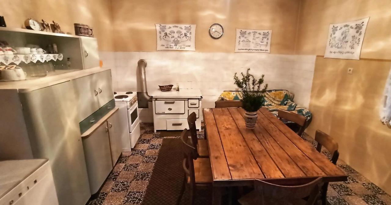 헤르섹 Old House Djurovic 빌라 외부 사진